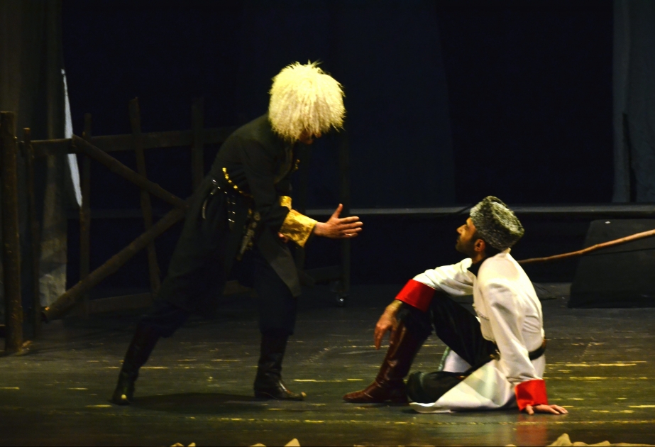 Hüseyn Cavidin “Ana” pyesi Gənc Tamaşaçılar Teatrının səhnəsində