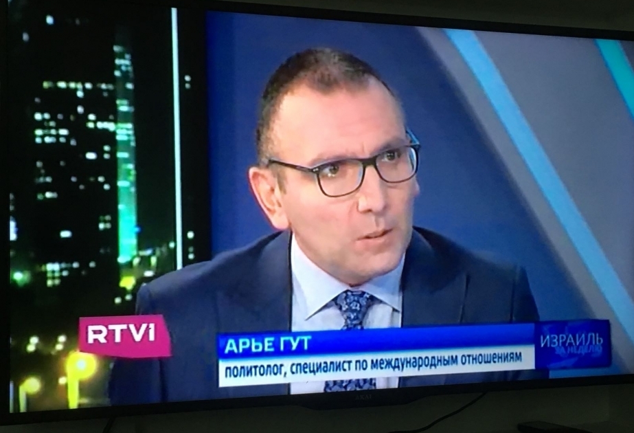 İsrailli ekspert Arye Qut RTVI beynəlxalq kanalında erməni nümayəndəsini susdurub