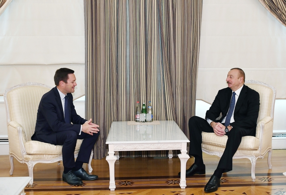 Präsident Ilham Aliyev empfängt Präsident des Weltradsportverbandes UCI VIDEO