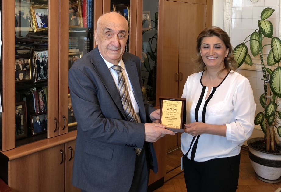 Akademik Xoşbəxt Yusifzadə “Neftçi Geoloqları Cəmiyyəti” İB-in fəxri üzvü olub