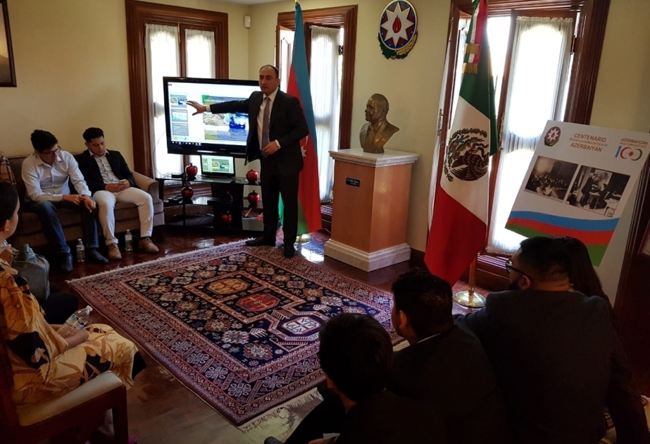 Aserbaidschan in Mexiko präsentiert