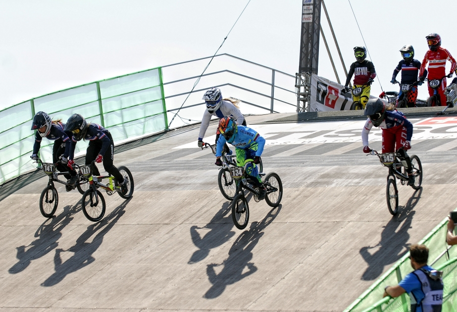 Bakıda BMX üzrə dünya çempionatında 28 ölkənin velosipedçiləri medal qazanıblar