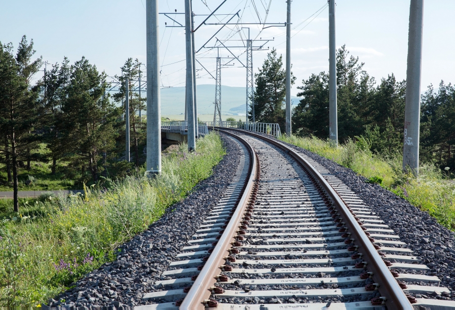 Украинские железные дороги заинтересованы в развитии транспортных коридоров «Север-Юг» и Транскаспийский маршрут