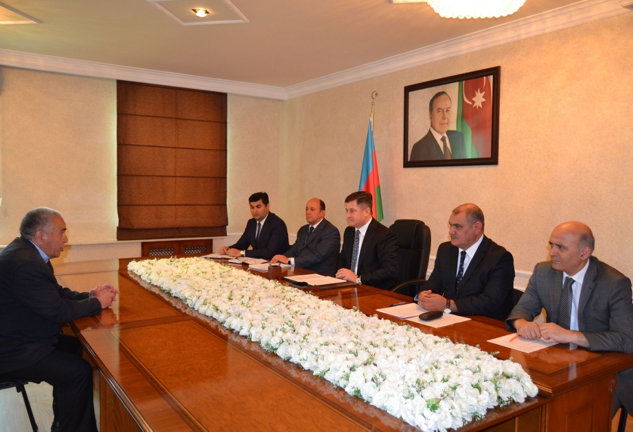 Əmlak Məsələləri Dövlət Komitəsinin sədri İsmayıllıda vətəndaş qəbulu keçirib