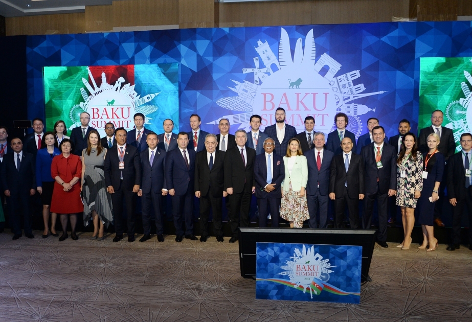 Начал работу Бакинский саммит Альянса европейских консерваторов и реформистов ОБНОВЛЕНО ВИДЕО