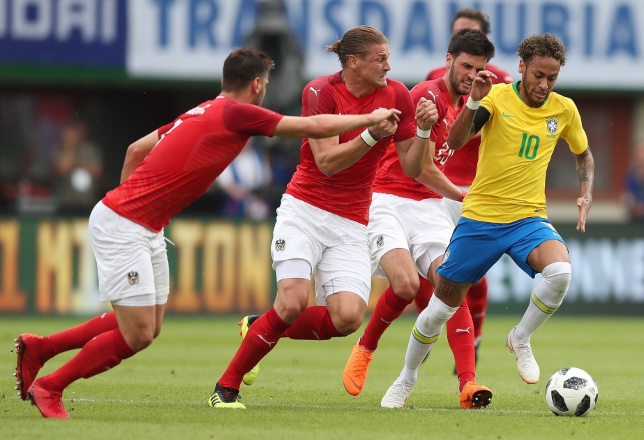 Braziliya milli komandası sonuncu yoxlama görüşündə böyük hesabla qələbə qazanıb