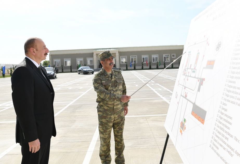 Le président azerbaïdjanais et Commandant suprême inaugure un fort militaire du Ministère de la Défense VIDEO