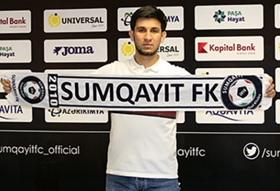 “Sumqayıt” klubu “Qarabağ”ın futbolçusu ilə birillik müqavilə imzalayıb