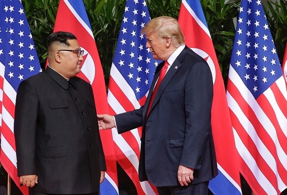 Donald Tramp ilə Kim Çen In arasında görüş başa çatıb
