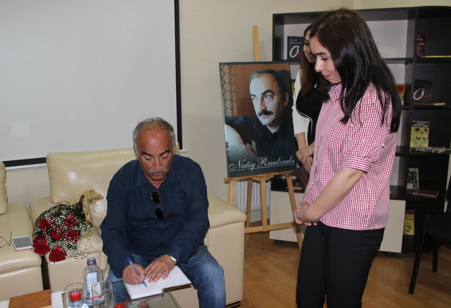 Yazıçı Natiq Rəsulzadə ilə görüş keçirilib