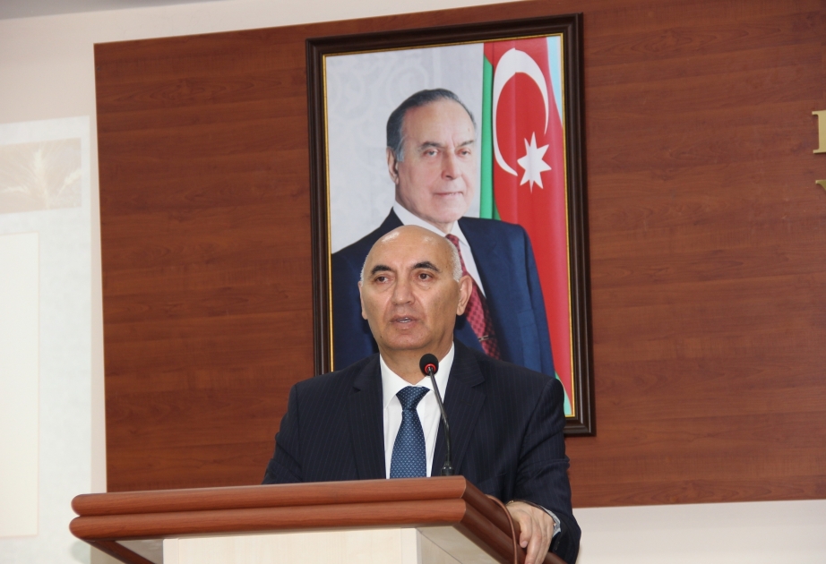 Seyfəddin Talıbov: 2014-cü ildə ölkə üzrə cəmi 1489 hektarda təkrar əkin aparılmışdısa, keçən il bu rəqəm 39 min hektarı ötüb