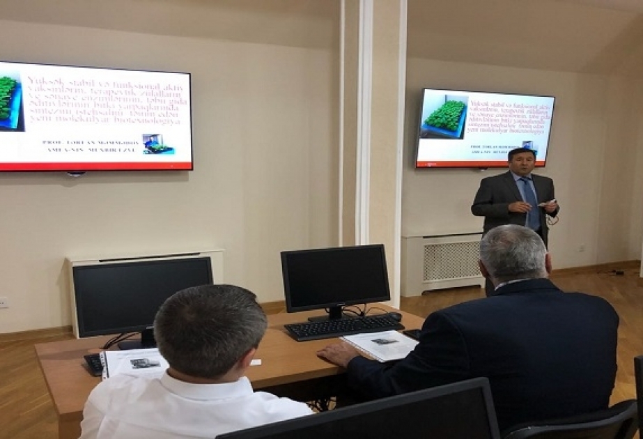 Yüksək Texnologiyalar Parkında yeni molekulyar biotexnologiyaya dair elmi məruzə dinlənilib