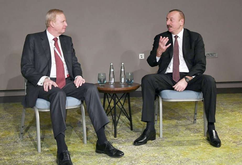Treffen von Präsident Ilham Aliyev mit BP CEO Robert Dudley in Eskisehir VIDEO