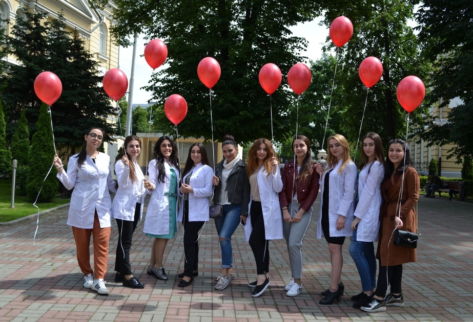 По инициативе вице-президента Фонда Гейдара Алиева Лейлы Алиевой в Москве прошла акция «У крови нет нации»
