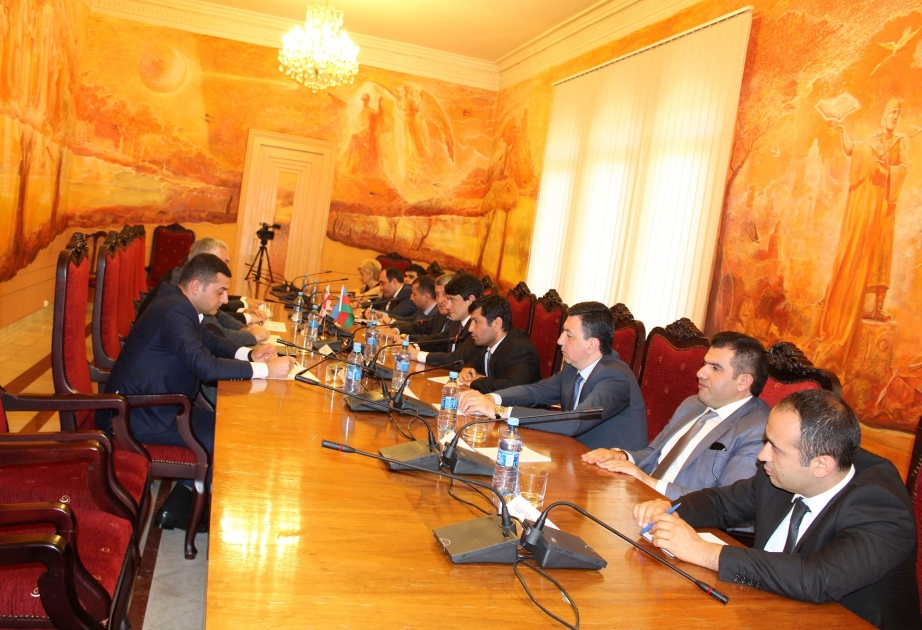 Les parlements jouent un grand rôle dans le développement des relations azerbaïdjano-géorgiennes