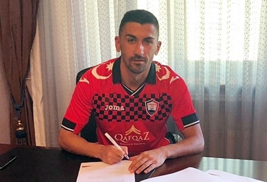 FC Gabala sign Albanian national midfielder