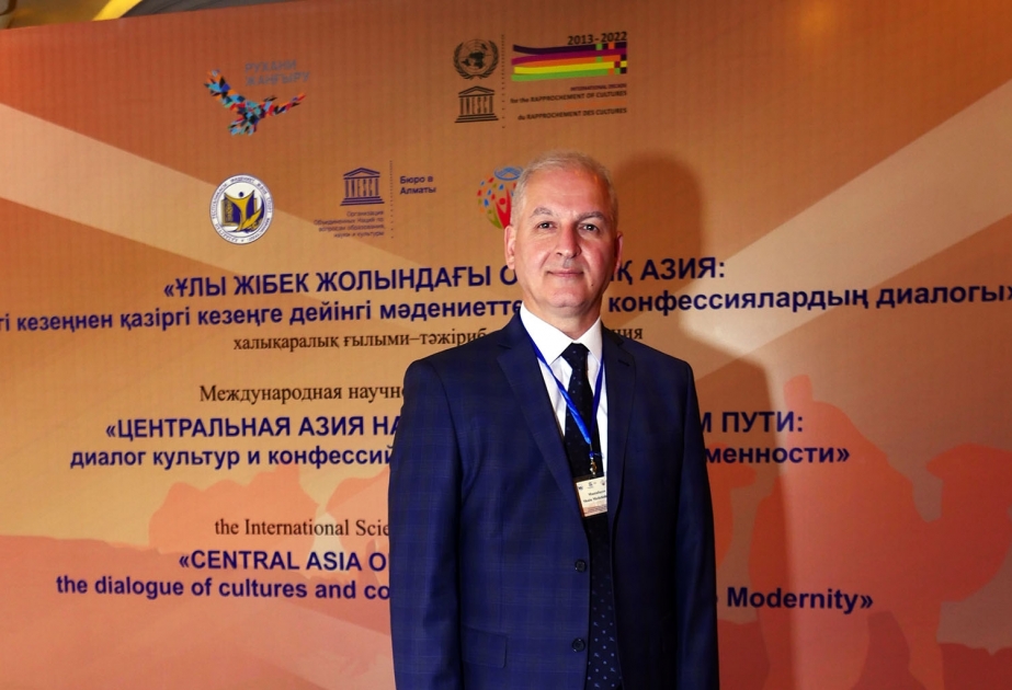 Azərbaycanlı alimin məruzəsi beynəlxalq konfransda maraqla qarşılanıb