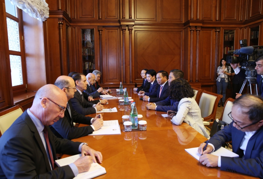 Les perspectives de la coopération azerbaïdjano-vietnamienne au menu des discussions