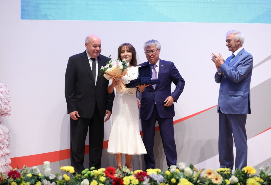 Rector of Baku branch of Moscow State University, vice-president of Azerbaijan National Academy of Sciences Nargiz Pashayeva receives Stars of Commonwealth Award