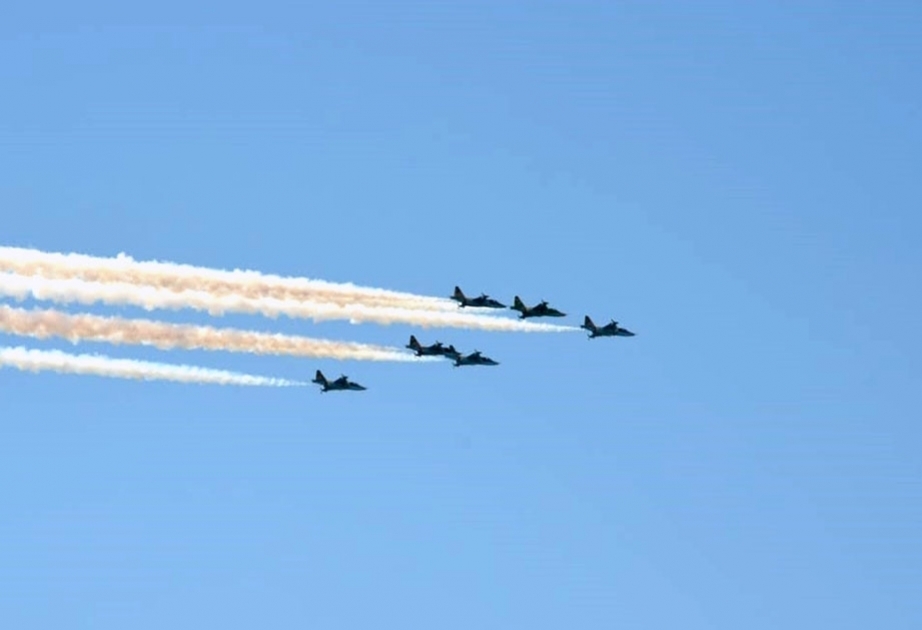 Military aviation conducts preparatory flights over Baku bay