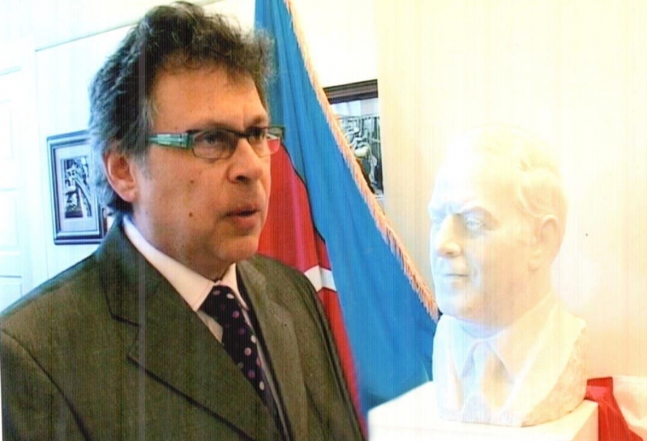 Kanadada Heydər Əliyev adına Kanada-Azərbaycan Dostluq Evi açılıb