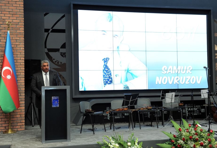 Tanınmış ictimai-siyasi xadim Samur Novruzovun 80 illik yubileyi qeyd olunub