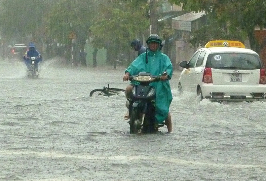 15 die as flood hits northern Vietnam