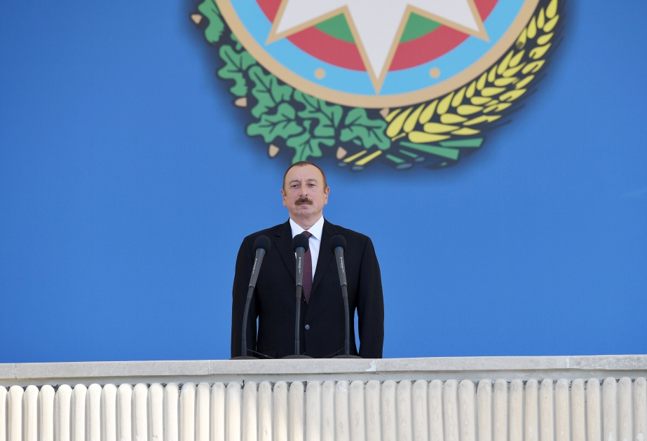 Prezident İlham Əliyev: Ordunun maddi-texniki təchizatı baxımından Azərbaycan dünya miqyasında nadir ölkələrdən biridir