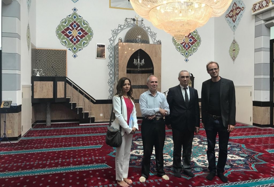 Cenevrədə və Berndə keçirilən görüşlərdə Azərbaycanın mədəniyyətlərarası və dinlərarası dialoqa töhfələrindən bəhs edilib
