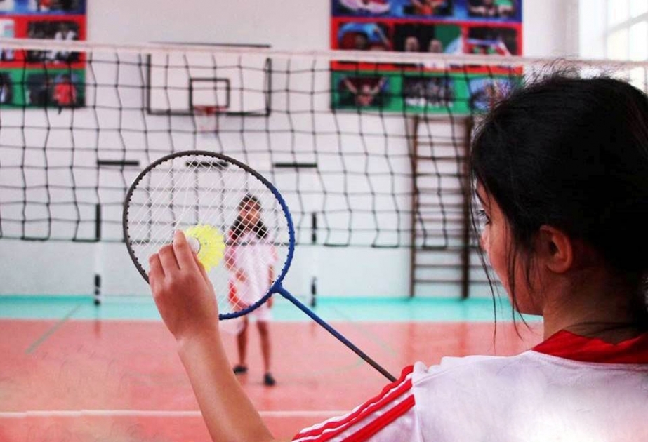 Məktəblilər arasında keçirilən badminton yarışlarının qalibləri müəyyənləşib