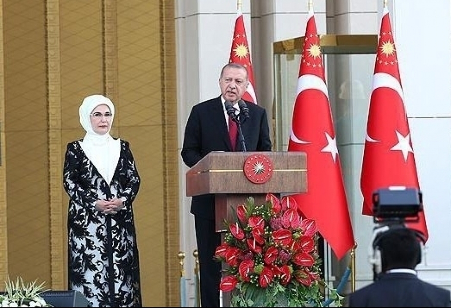 Un banquet officiel offert à l’occasion de la prise de fonctions de Recep Tayyip Erdogan à Ankara