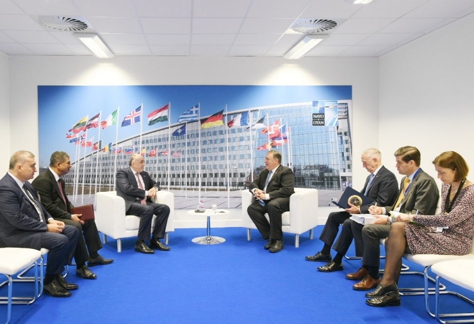 وزيرا الخارجية والدفاع الأذربيجانيان يلتقيان وزيري الخارجية والدفاع الأمريكيين في بروكسل