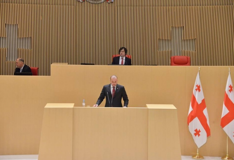 Gürcüstan parlamenti hökumətin yeni tərkibini təsdiq edib