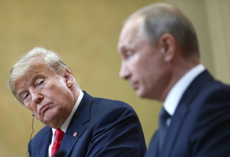 Putin schenkt Trump einen WM-Ball