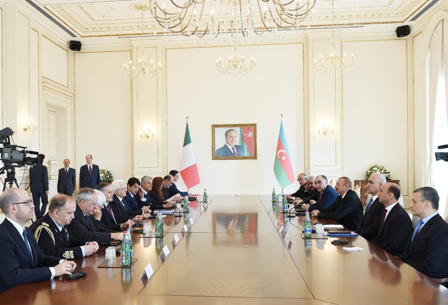 لقاء موسع بين الرئيسين الأذربيجاني والإيطالي