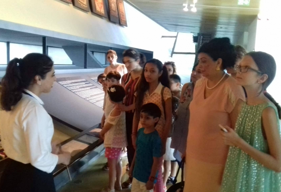 “Mirzə Şəfi Vazeh dövrünün Gəncə xalçaları” adlı rəsm müsabiqəsinə hazırlıq işləri aparılır
