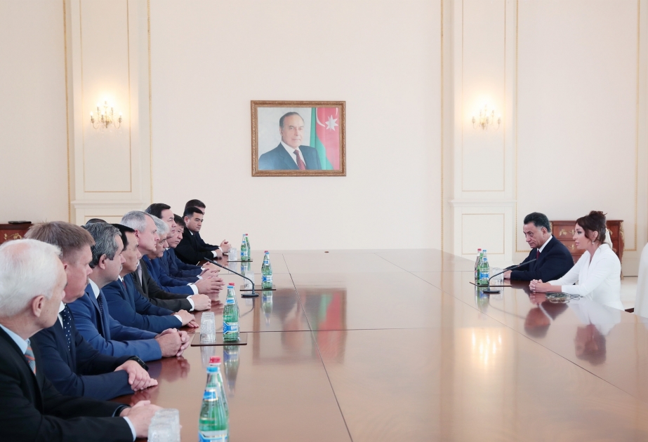 Mehriban Aliyeva rencontre les participants de la réunion du Conseil des ministres de l’Intérieur de la CEI