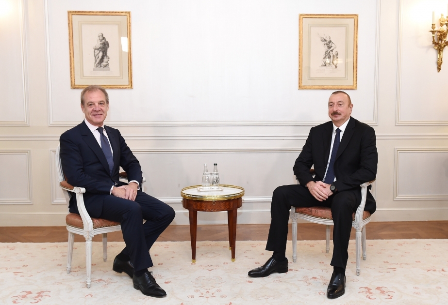 Entretien du président azerbaïdjanais avec le PDG du groupe CIFAL à Paris VIDEO