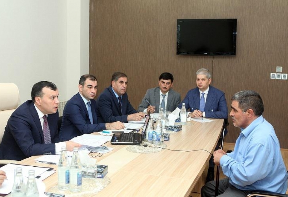 Глава Минтруда в Лянкяране в индивидуальном порядке принял граждан южного региона