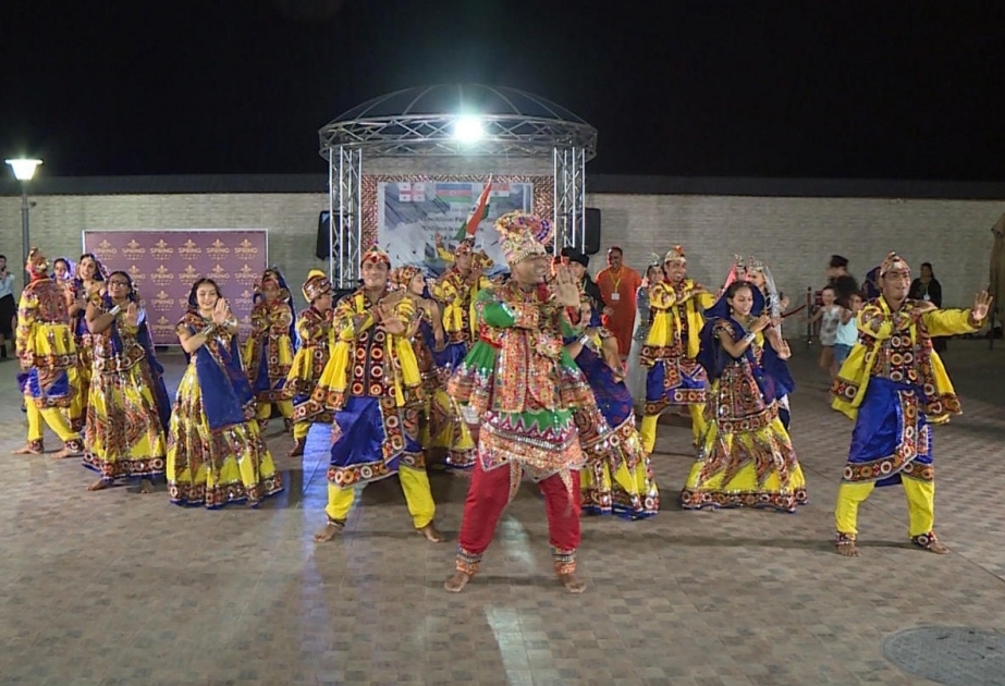 Bakıda Beynəlxalq Folklor-Rəqs Festivalının açılışı olub