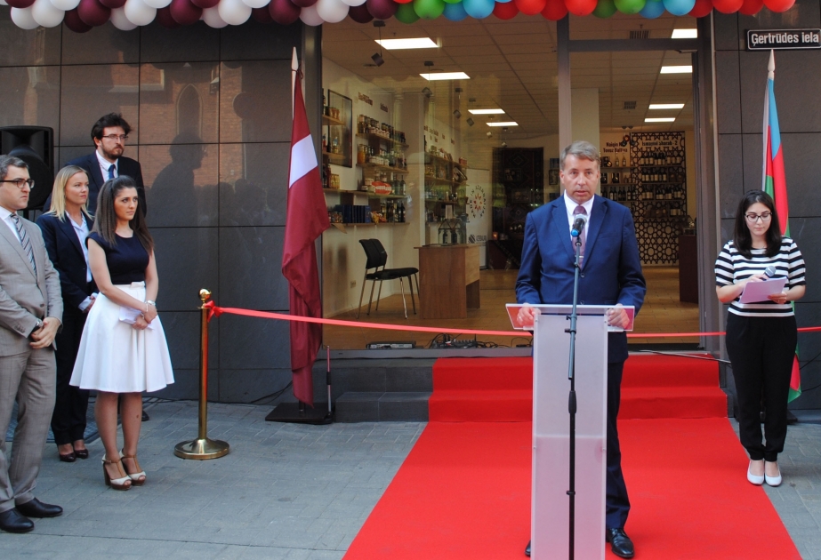 Улдис Аугулис: открытие в Риге Торгового дома Азербайджана – важный шаг на пути дальнейшего развития наших дружественных связей