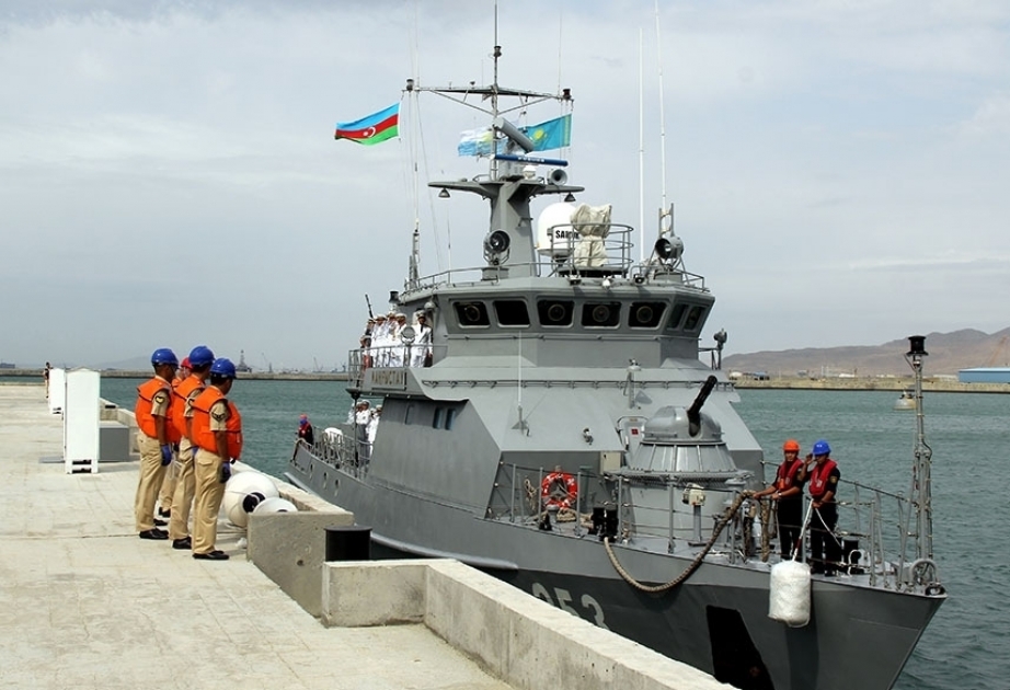 Kazakhstan’s warship arrives in Baku