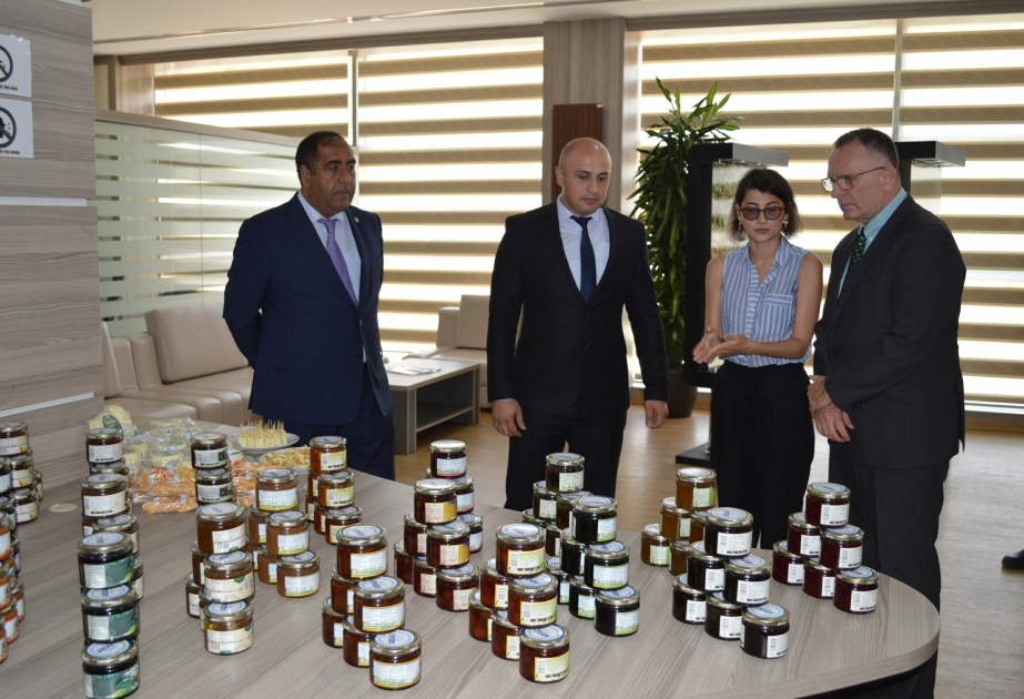 L’ambassadeur d’Israël visite certains établissements de production à Balaken