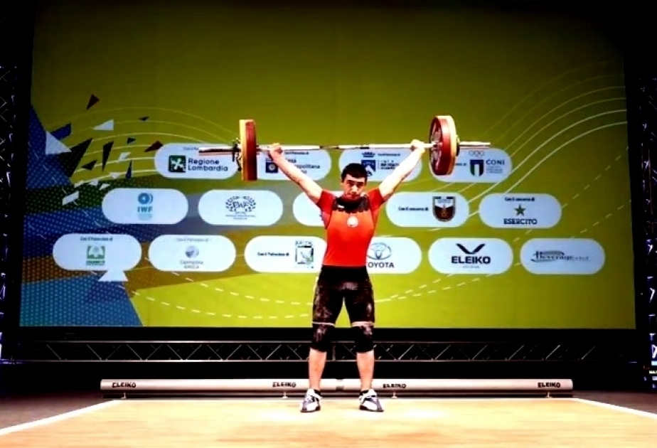 Azerbaijani weightlifter takes European bronze