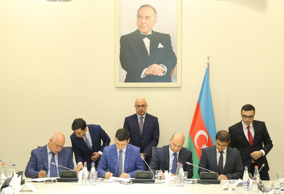 Vierseitige Absichtserklärungen unterzeichnet