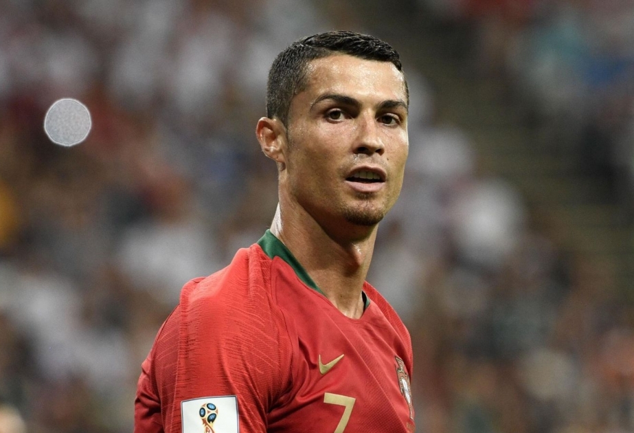 Ronaldo “Instagram”da hər paylaşımına görə 640 min avro qazanır