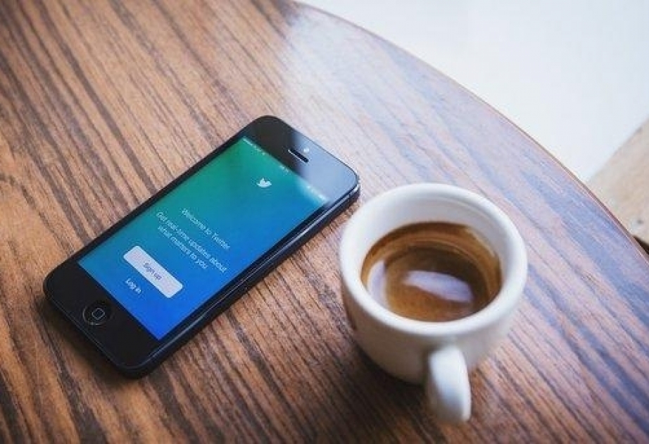 Twitter теряет пользователей