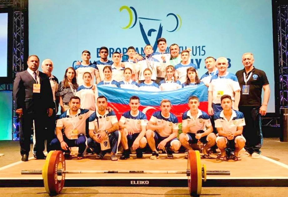 Сборная Азербайджана стала победительницей чемпионата Европы по тяжелой атлетике в командном зачете