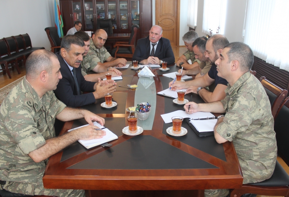 OSZE-Feldassistenten treffen aserbaidschanische Binnenvertriebenen in Beylagan