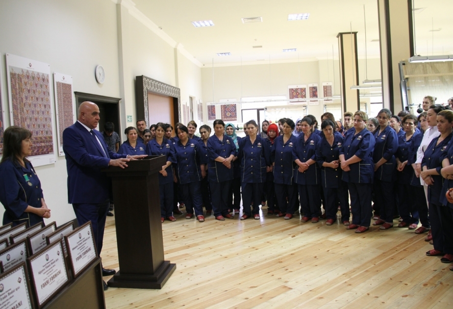 “Azərxalça”nın İsmayıllı filialının kollektivi mükafatlandırılıb